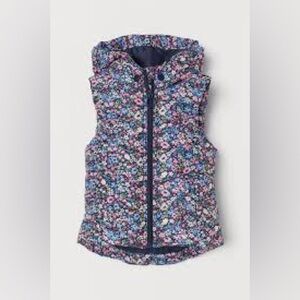 H&M Floral Puffer Vest detachable hood Size 5T-6 Girls Youth Outerwear Pink